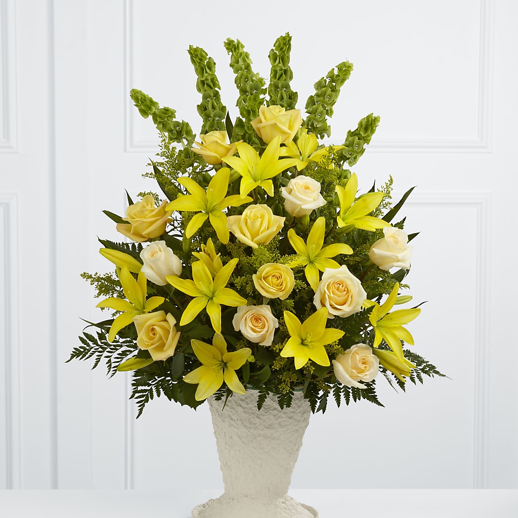 Golden Memories Arrangement – Flover, Wallington NJ