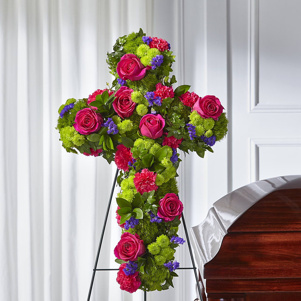 Tribute Rose Floral Cross – Flover, Wallington NJ