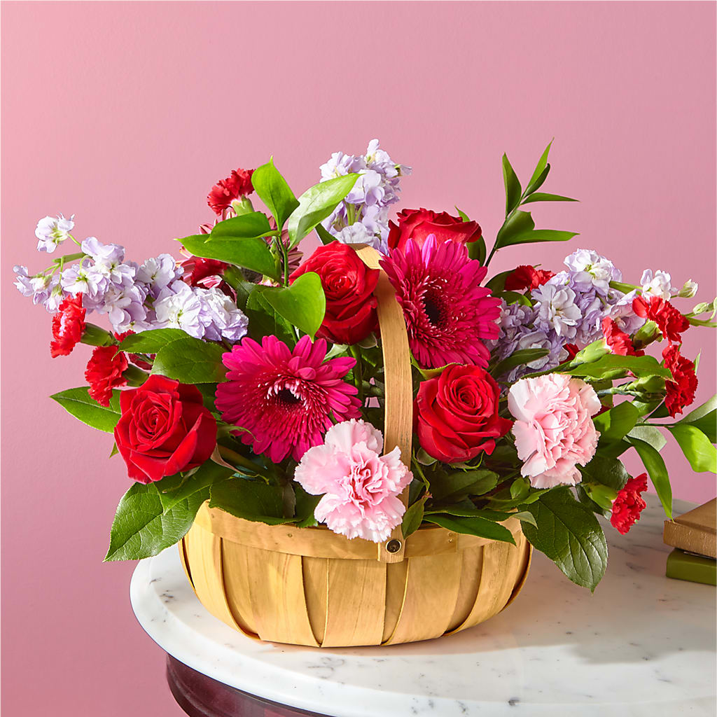 Pink Picnic Basket – Flover, Wallington NJ