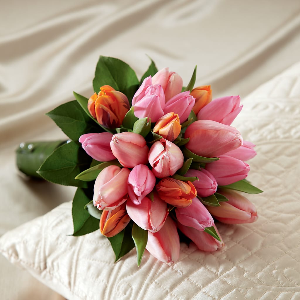 Embraceable Bouquet – Flover, Wallington NJ