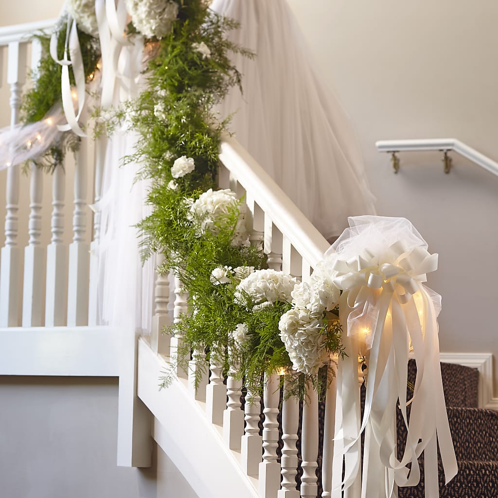 Champagne Dreams Garland – Flover, Wallington NJ